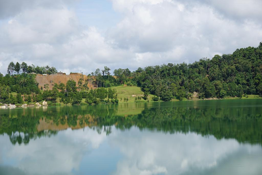 Green Lake Linow Hotel Tomohon Екстериор снимка
